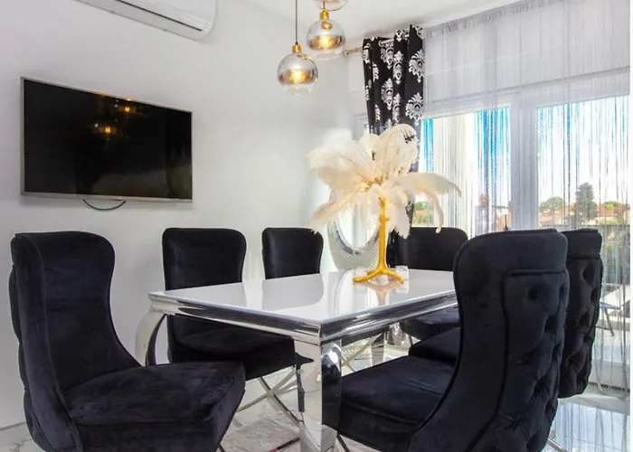 L&a Luxury ヴォディツェ